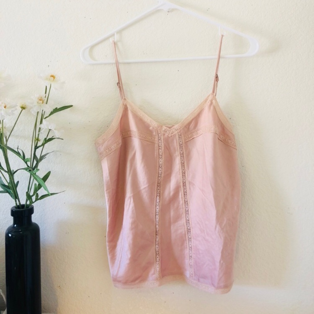 Hinge Lace Trim Tank Top NWOT